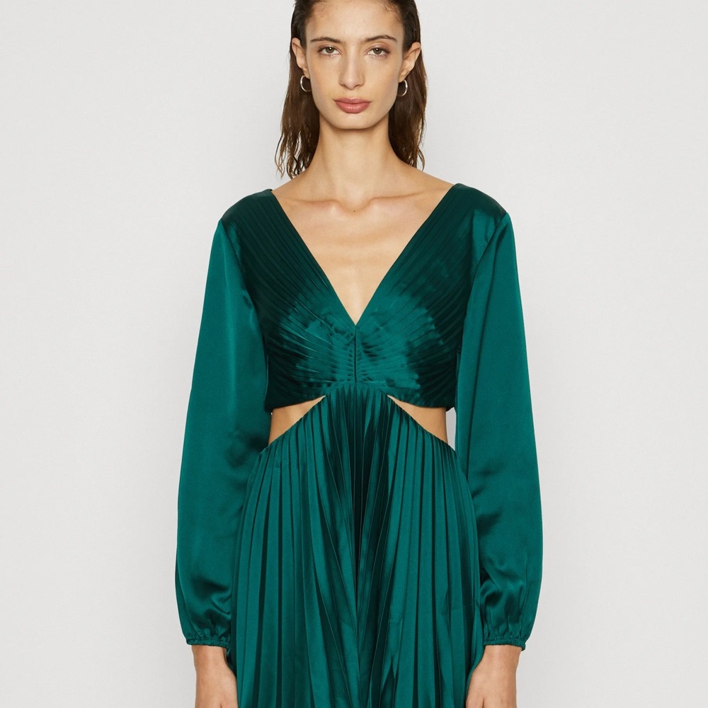Abercrombie & Fitch Emerald Green Long Sleeve Cutout Dress